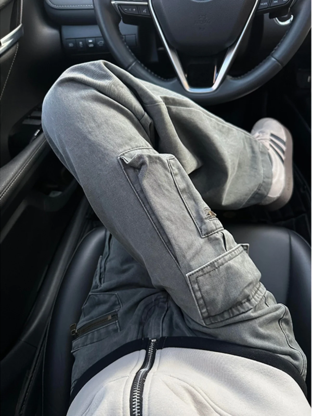 Grey Washed Straight Leg Workwear Trousers for Men with Multiple Pockets Cleanfit Retro American High Street Style Casual Pants