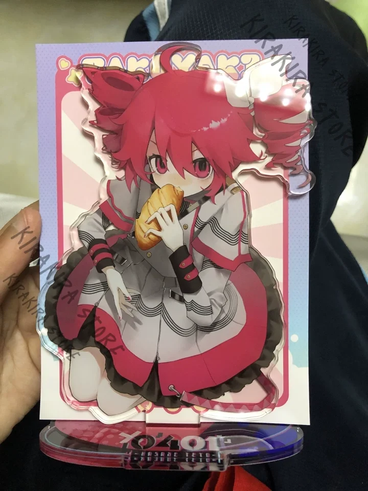 Badge Kasane Teto Emblema anime Distintivi doppio flash Biglietto laser Cosplay Targa in acrilico in piedi Accessorio colorato