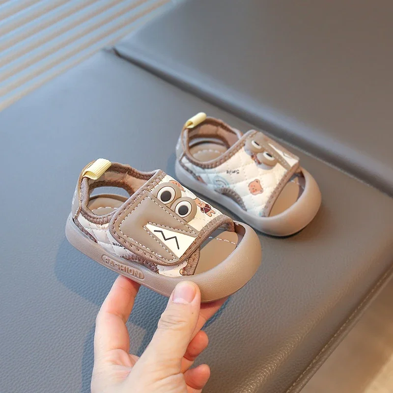 

2025 Children Sandals for Girls Summer New Fashion Korean Style Soft Sole Non-slip Versatile Chic Cut-outs Anti-kick Baby Shoes