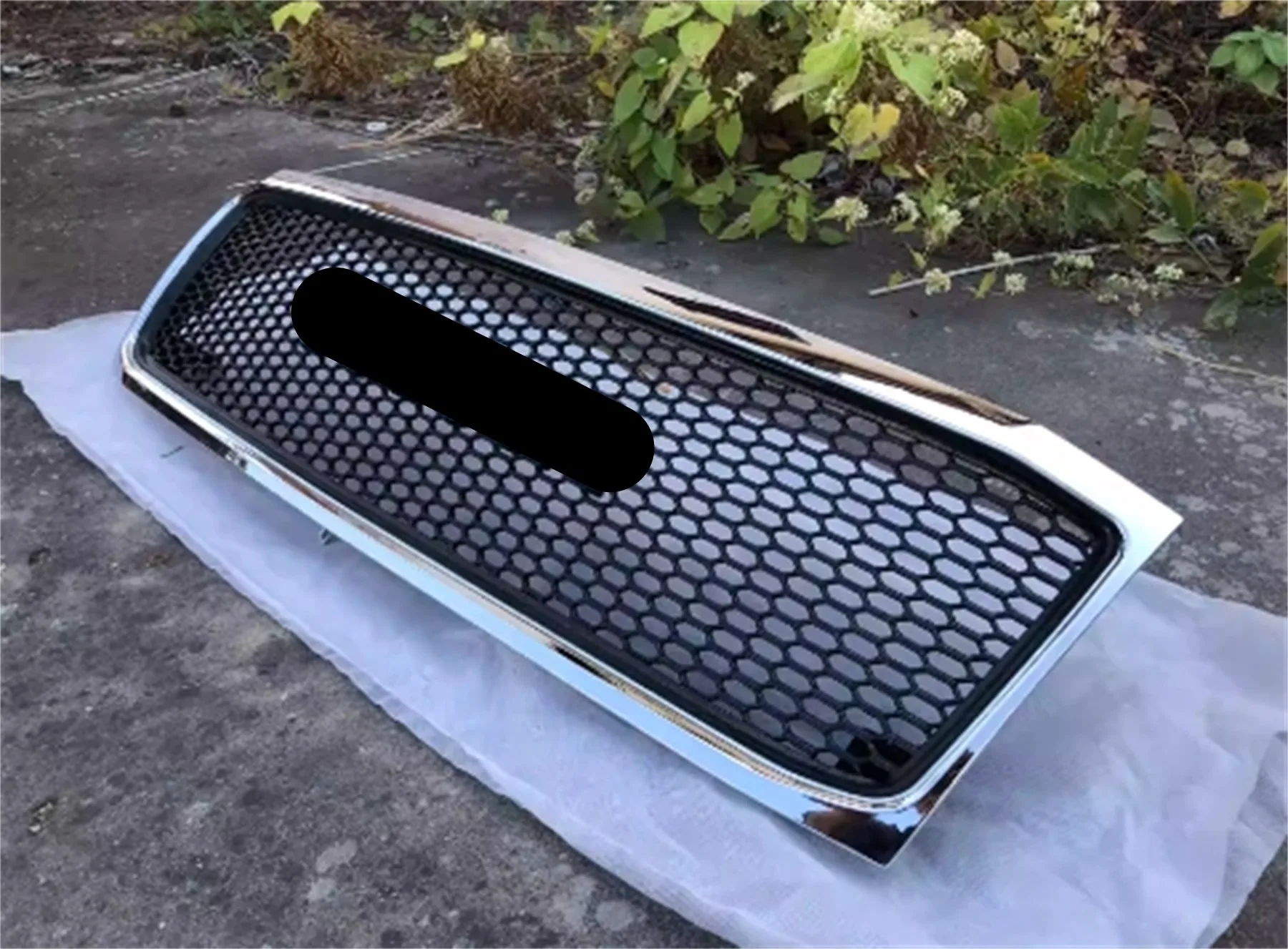 

Car Front Bumper Grill Mask Radiator Grille for Toyota land cruiser LC100 2006 Racing Grills