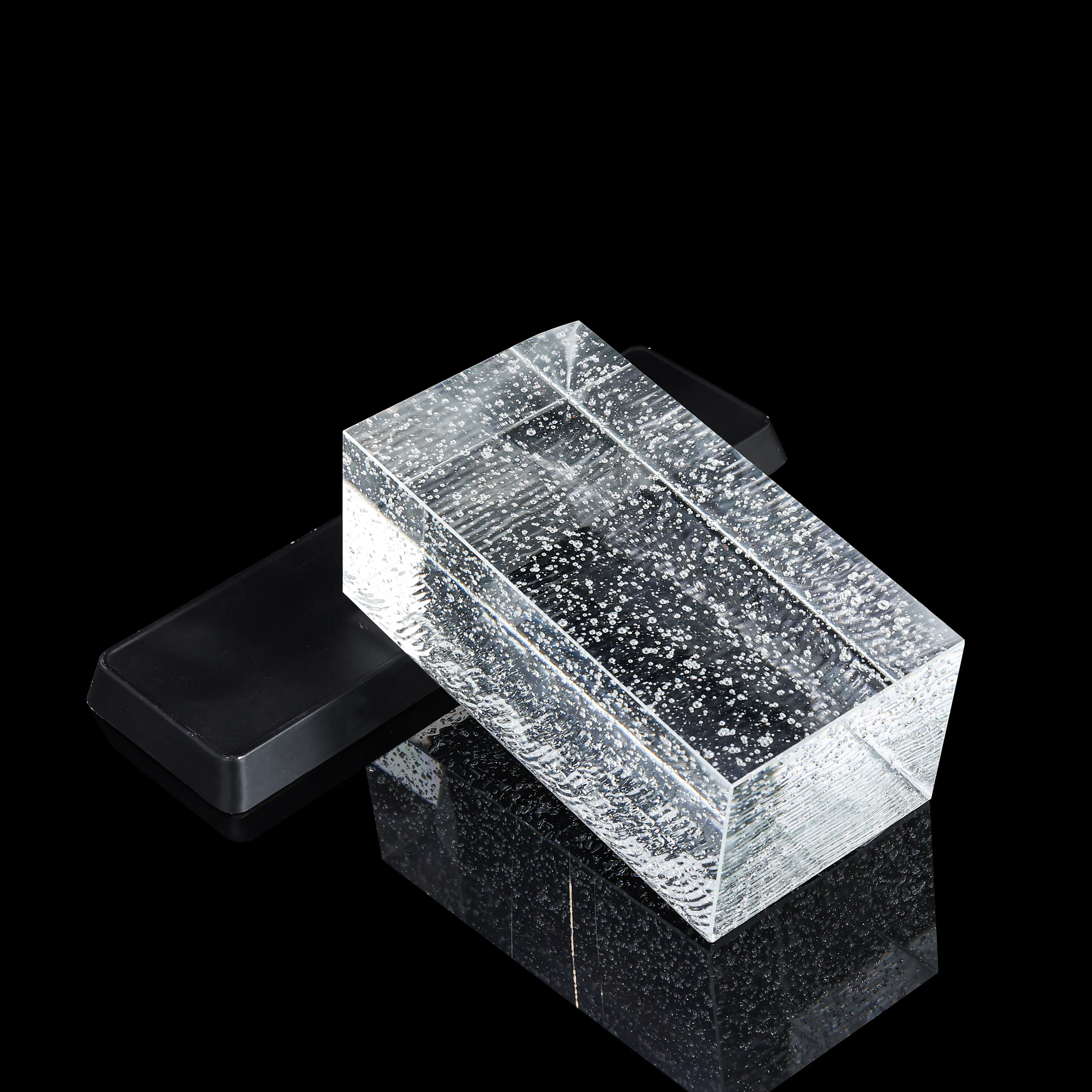 Crystal Glass Brick Ice Crystal Pattern Solid Wall Block Villa Partition Exterior Wall Construction Directly From The Manufactur