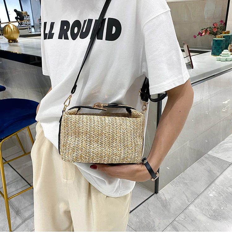 Woven Beige Straw Crossbody Bag Boho-chic Handbag Crochet Straw Shoulder Bag Vacational Bucket Beach Travel Bags for Women