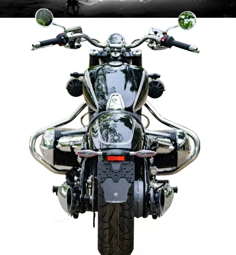 FOR R18 One-Piece Crash Bar Tank Guard 304 Stainless Steel with Integrated Auxiliary Light Bracket - Natural Features