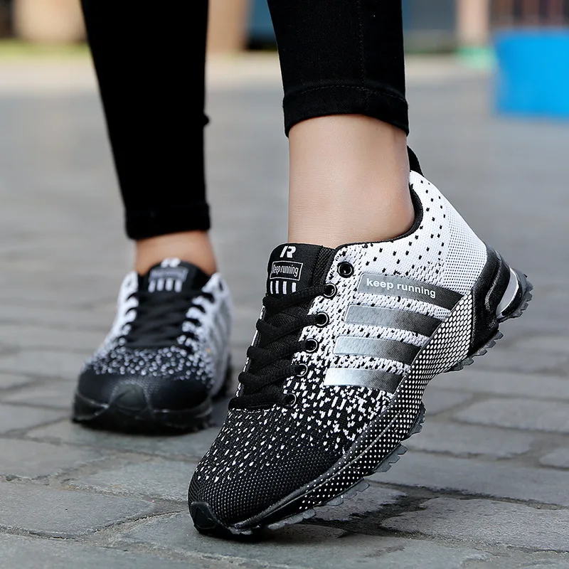 2022 Hot sale New Running Shoes Women Sneakers Breathable Mesh Shoes Light Weight Men Sport Outdoor Casual Shoes plus size35--47