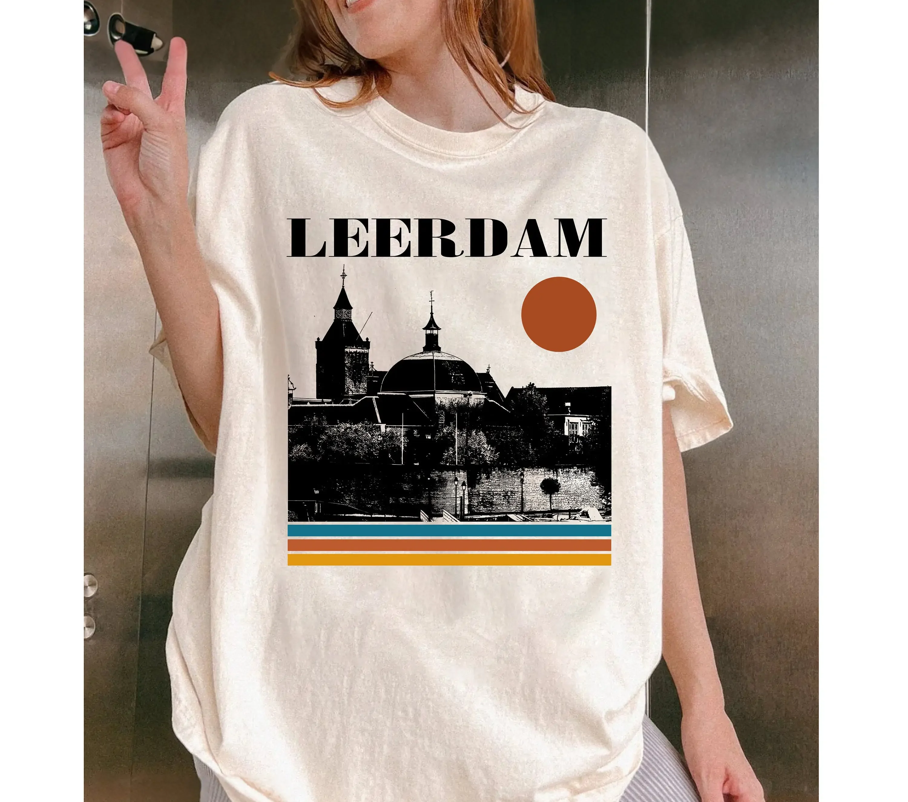 Leerdam T Shirt Netherlands Vintage Retro Travel MinimalisT