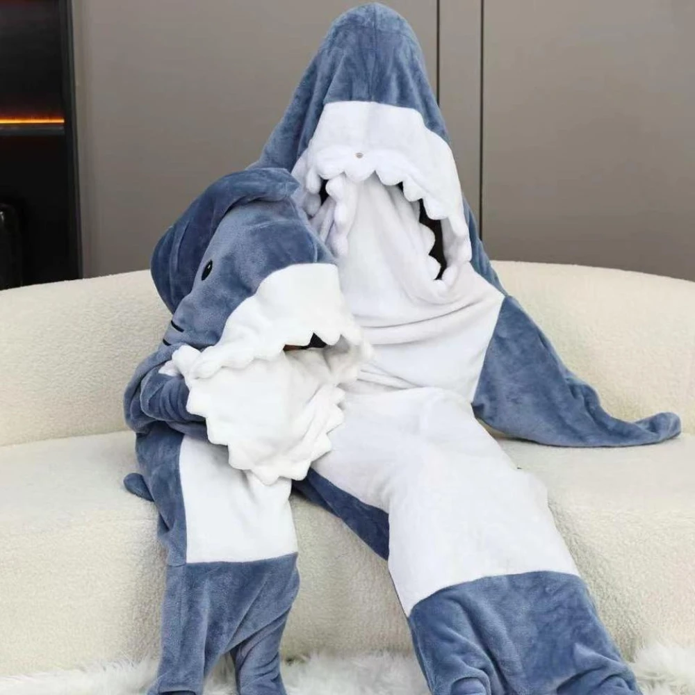 Shark Sleeping Bags Women\'s Cartoon Blanket Flannel Hooded Sleepwear Winter Warm Cute Sleeping Bags Funny Homewear Shark Onesie