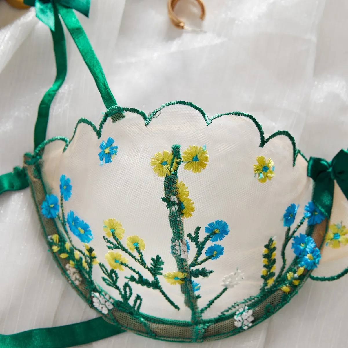 جنسي الملابس الداخلية صافي النسيج الأزهار التطريز مبطن قابل للتعديل الصدرية العاطفة النقية الملابس الداخلية مجموعة مثير