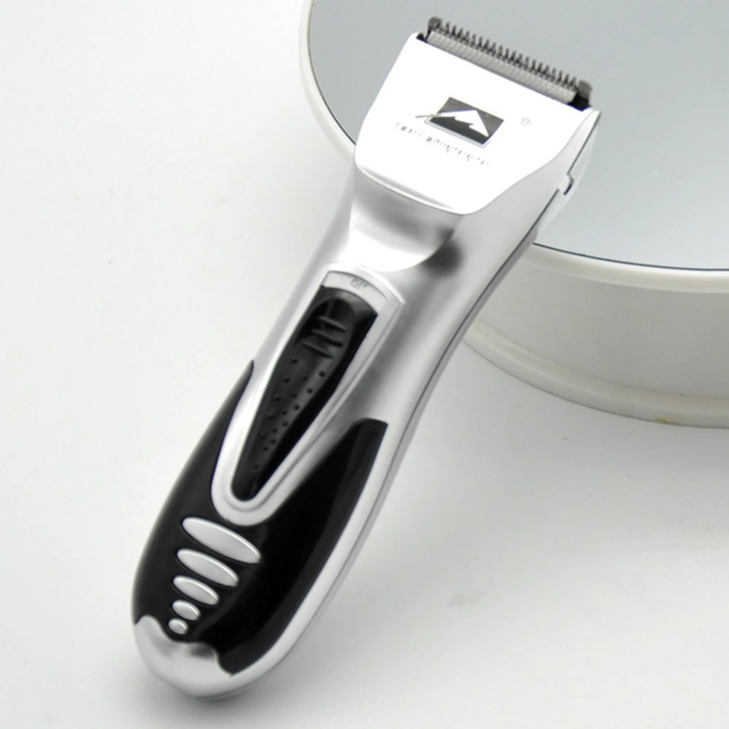 Kit per toelettatura elettrico senza fili professionale per tagliacapelli in metallo all'ingrosso per tagli di capelli domestici