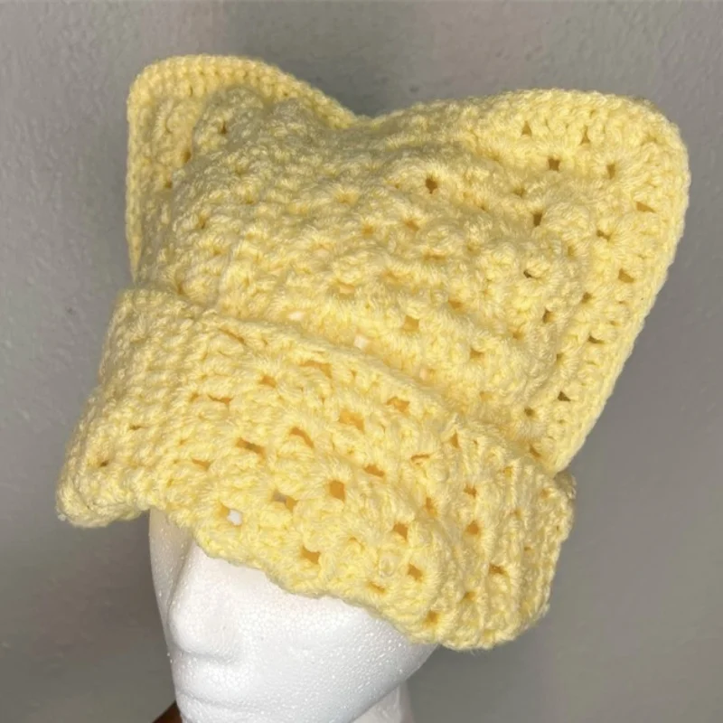 

Pure hand knitting Korean version tide Y2K Cheese style hat cream color hat for women girls winter warm beautiful Decoration hat