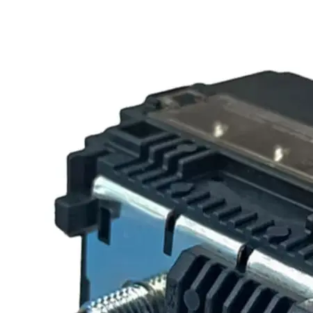 /Positive /Battery /Fuse Connector Holder 24380-89914 24380-89915 24380-8991A For Nissan For Frontier For Armada For Pathfinder