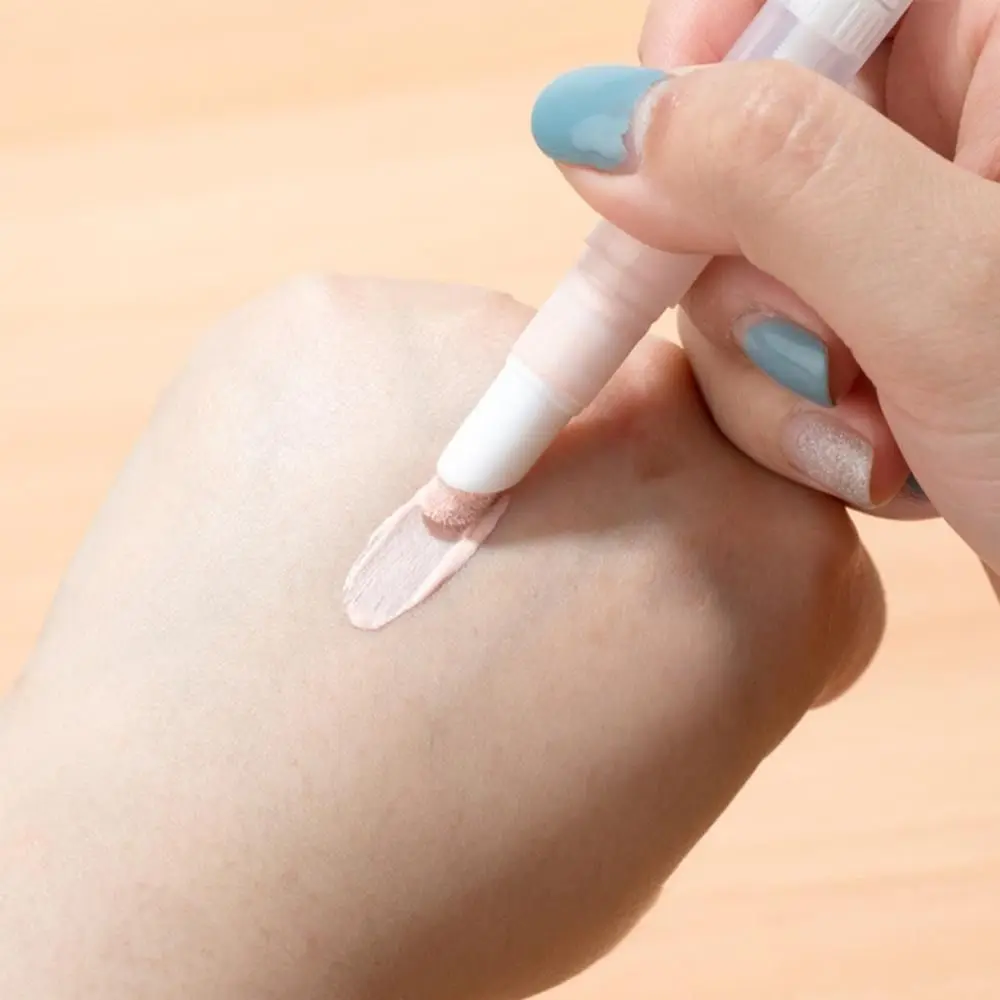 Nuova penna erogatrice per fondotinta liquido da 3/5/7ML Penna di riempimento separata da viaggio portatile Bottiglie riutilizzabili con pennello Bottiglia vuota