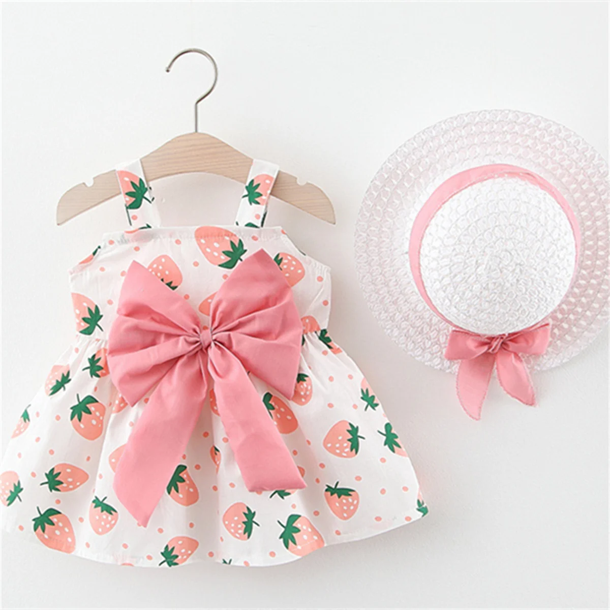 Summer Baby Girl\'s Dress Small Round Dot Strawberry Print Chest Bow Daily Casual Dress with Hat