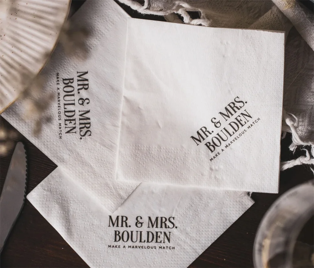 

50PCS 50 Personalized Napkins / Mr & MRS make a marvelous match / Photo napkin / Custom napkins / Wedding favor / cocktail napki