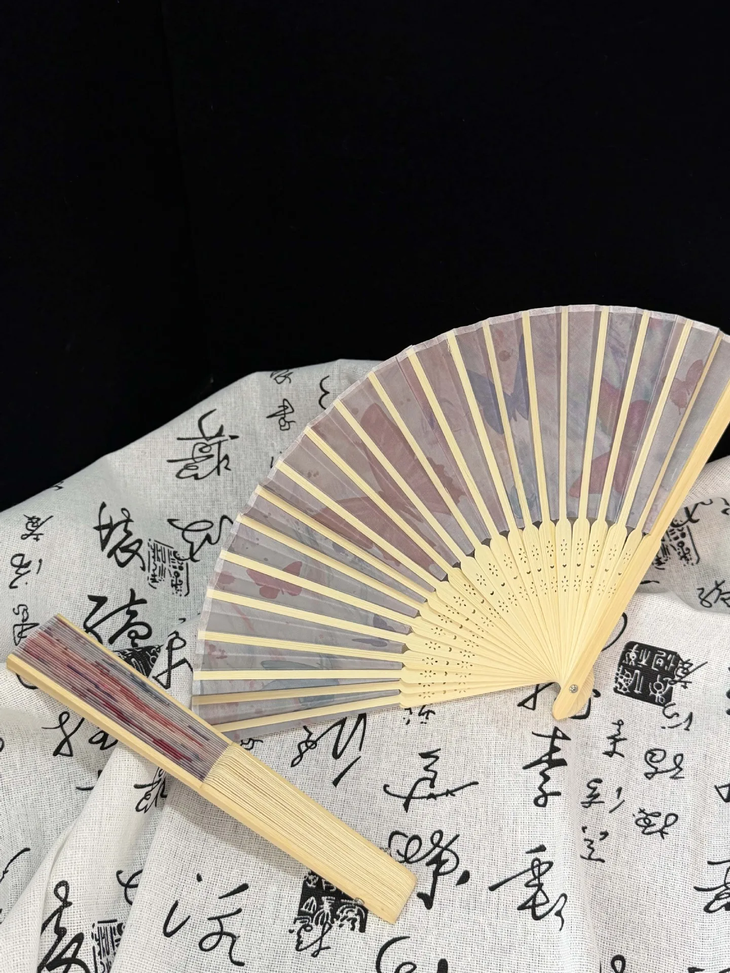 Vintage Bamboo Fan Elegant Folding Hand Fan Women'S Folding Fan Portable For Daily Commuting Summer Outdoor Activities Hanfu