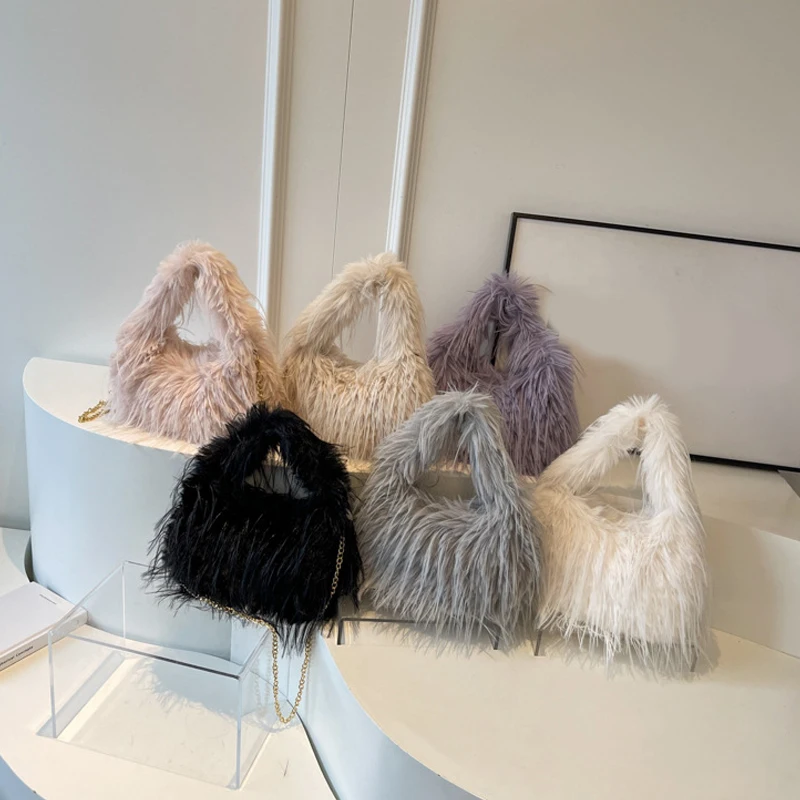กระเป๋าถือขนเฟอร์เทียม แฟชั่นพู่ห้อยยาว กระเป๋าสะพายข้างขนปุย กระเป๋าถือผู้หญิง ขนฟู จุของได้เยอะ