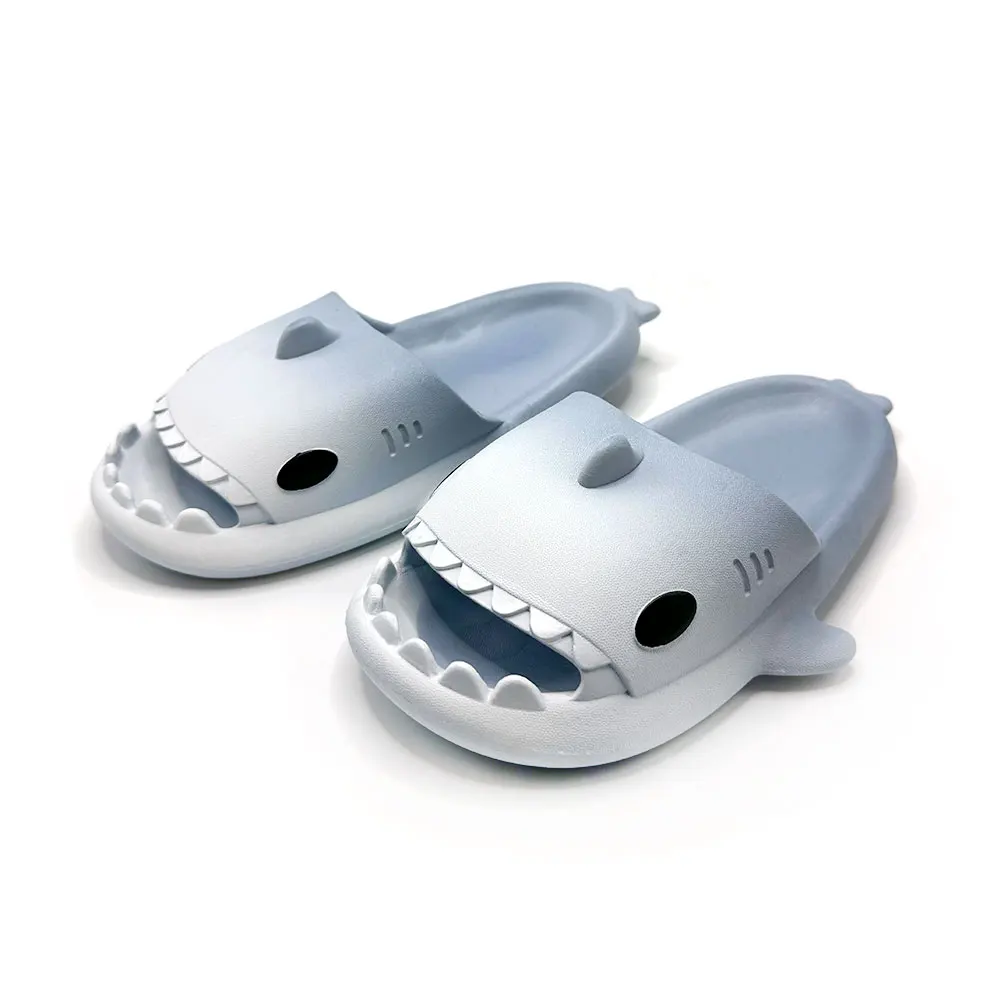 Gradual Shark Slippers Summer Female Beach Shoes Girls Slippers INS Wear Boys\' Trend Shoes PVC Anti-skid 2024 NEW