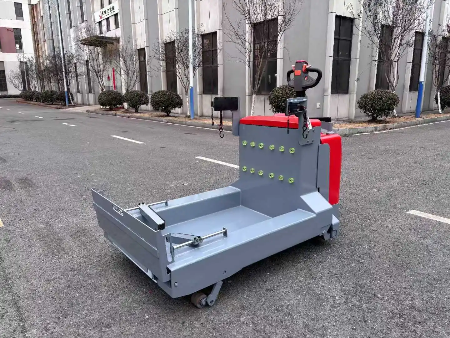 Kép 3: Flatbed Elektromos Raklap Kamion