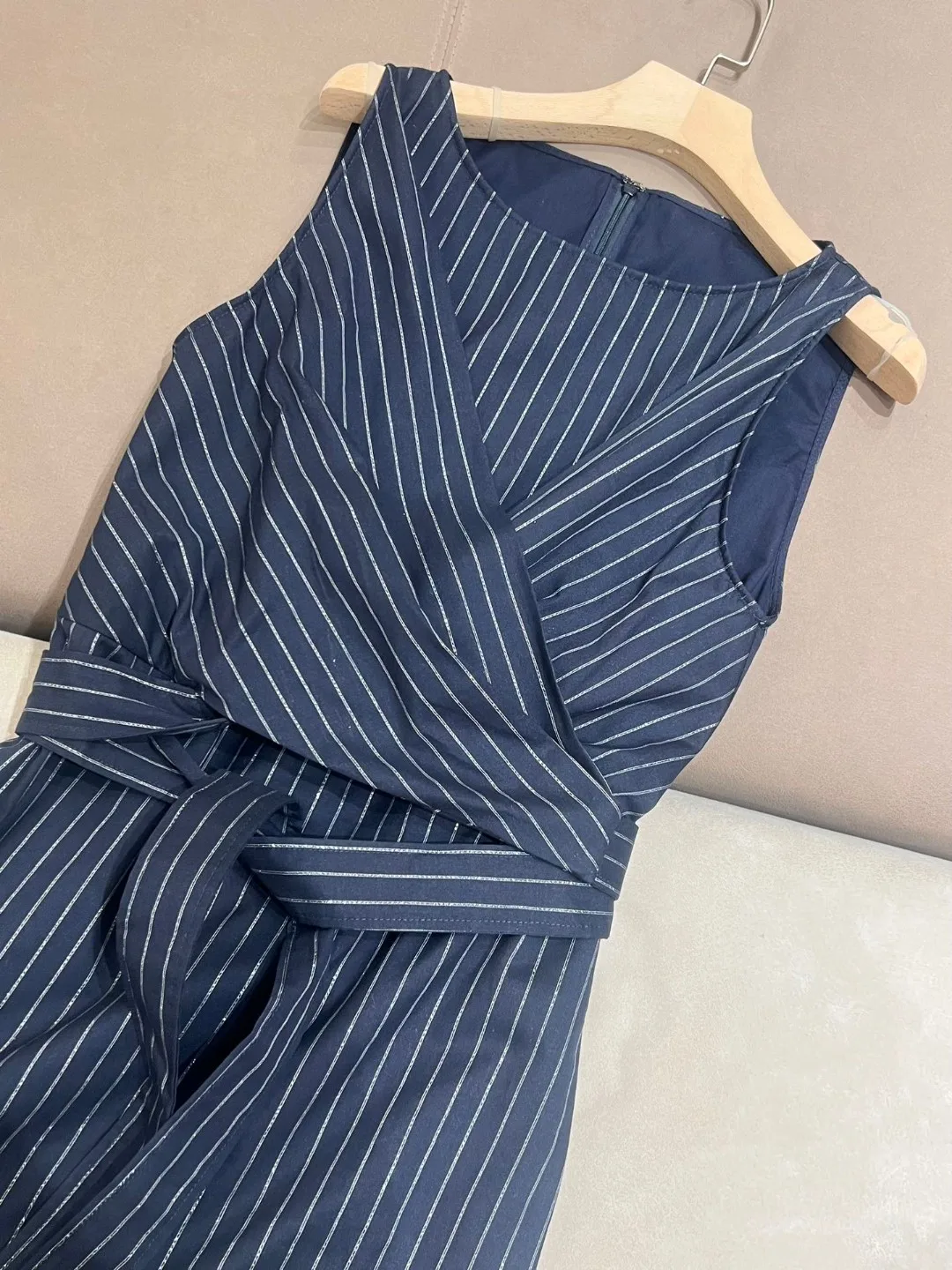 Casual office sleeveless dress with sparkling silky thin stripes