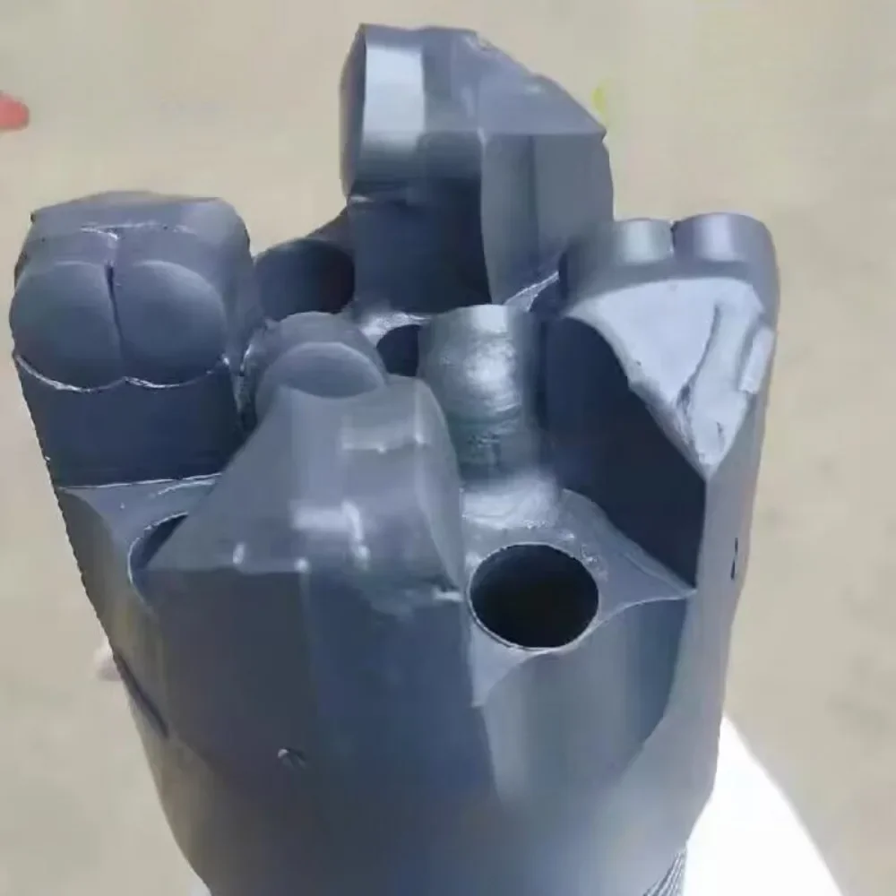 أربعة أجنحة خمسة أجنحة مقعرة غير كورينج مثقاب مركب منجم الفحم استكشاف منجم مثقاب أفقي جرانيت رخامي