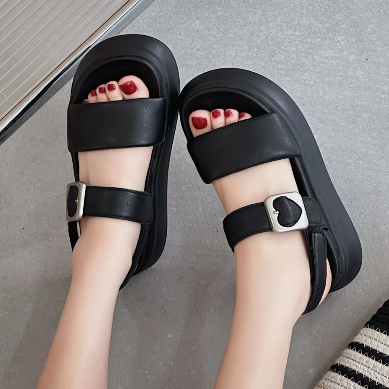 

Fashionable Women's Height-enhancing Sandals 2025 Summer New Sheepskin Casual Shoes Outside Wearing Open-toe Sports Beach Shoes