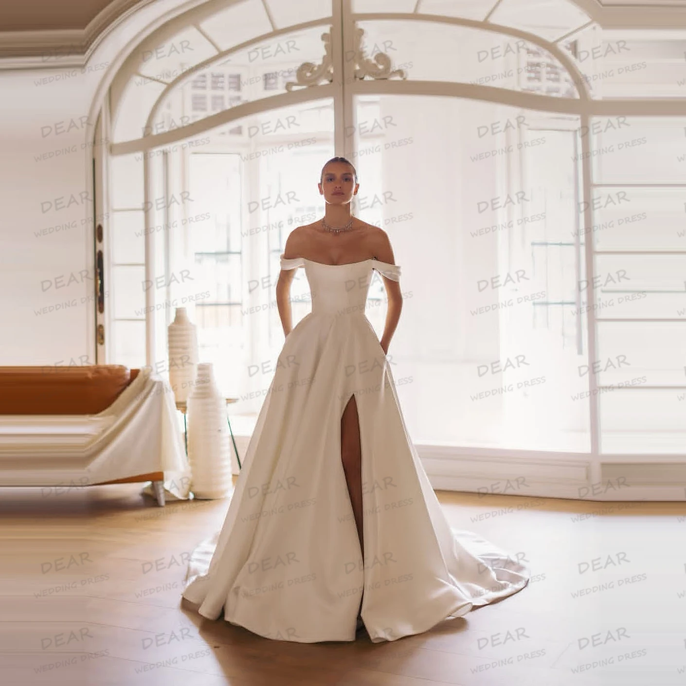 Robes De mariée en Satin simples, col bateau, Sexy, sans manches, fente latérale, ligne A, robes De mariée formelles personnalisées pour femmes