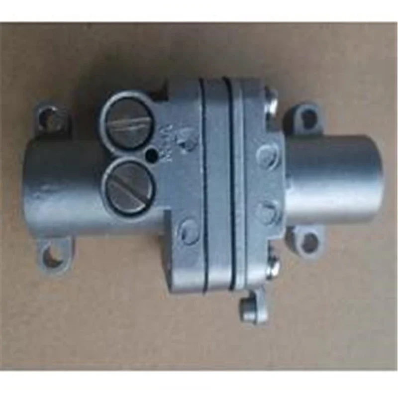 YT-1000L YT-1000R NEW Electric Valve Positioner Pilot Valve Amplifier
