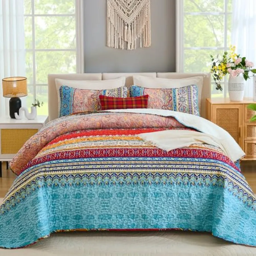 

Bohemian Quilt Set Oversize Cal King Boho Striped Printed Bedding Bedspread Coverlet Set for All Season Lightweight Microfiber