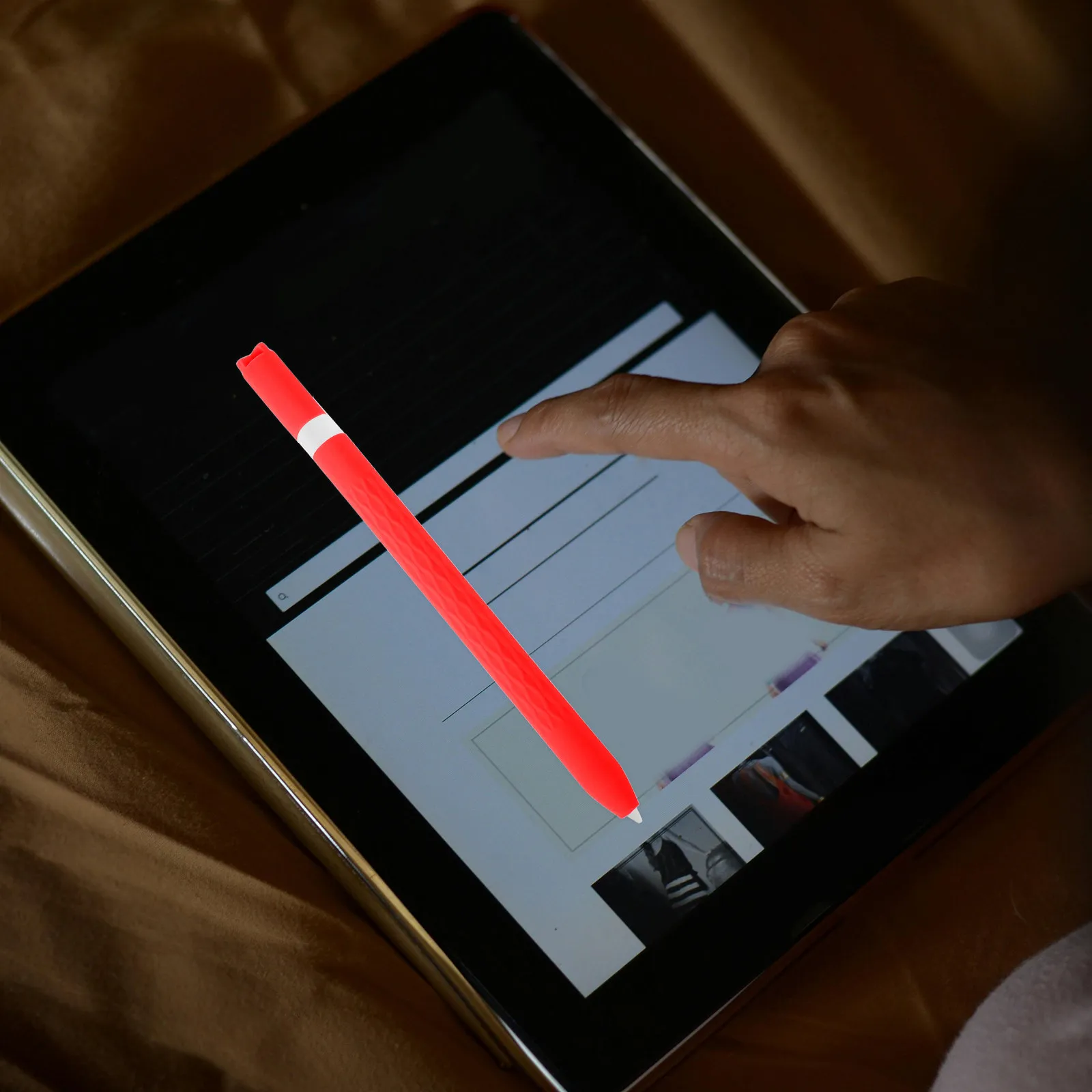 Non-Slip Silicone Touch Screen Pen Sleeve Protective Cover for Stylus Pencil Universal Fit Lightweight Portable