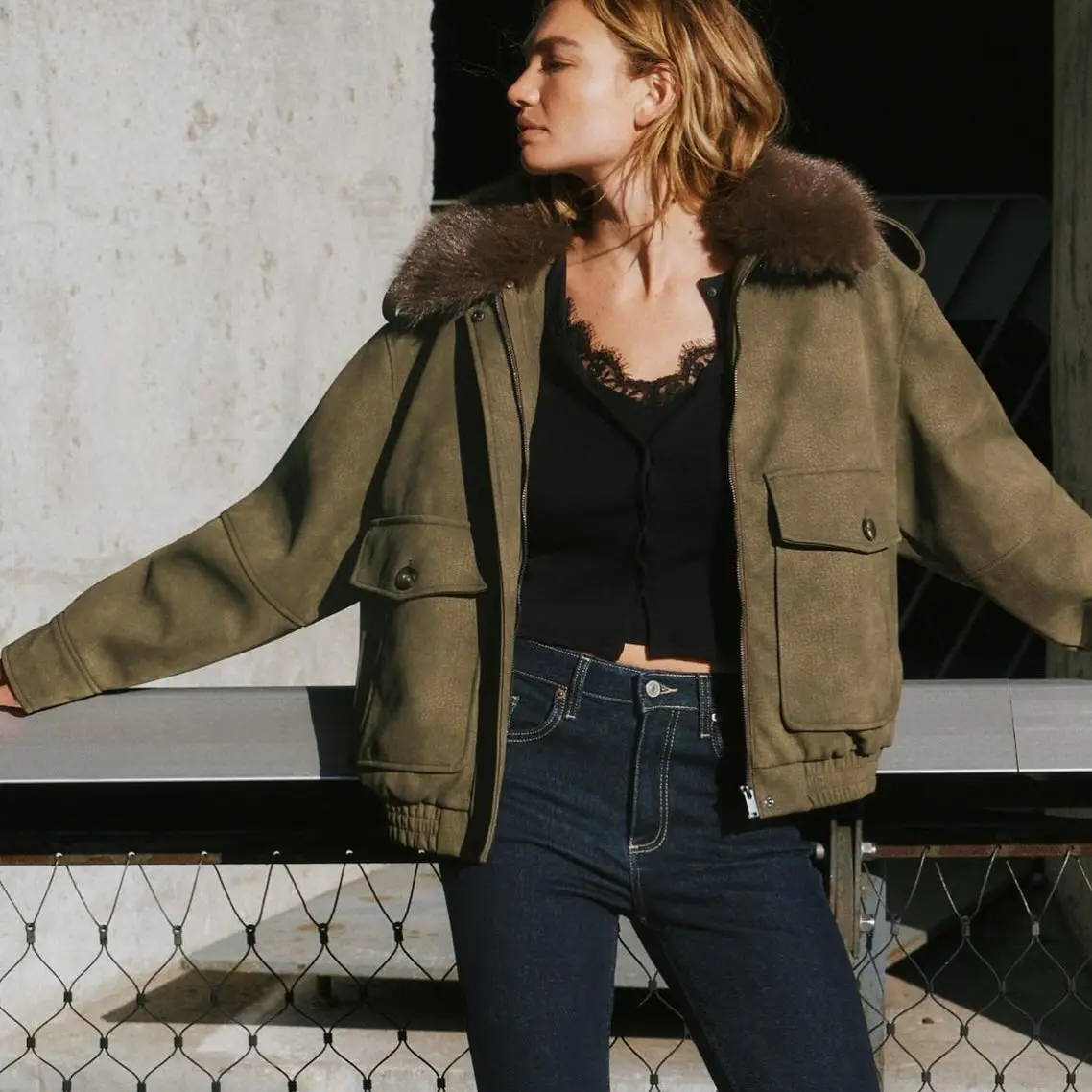 

Suninheart Removable Faux Fur Collar Jacket Women Autumn Winter Warm Faux Leather Jacket Loose Long Sleeve Outerwear Streetwear