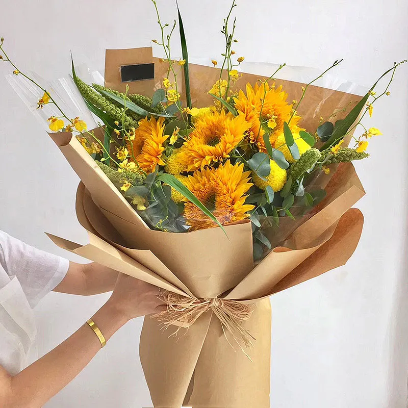 45 cm x 1000 cm braune Kraftpapierrolle für Blumensträuße, Geschenkverpackungen, DIY-Bastelarbeiten und Partydekoration – Detail 2