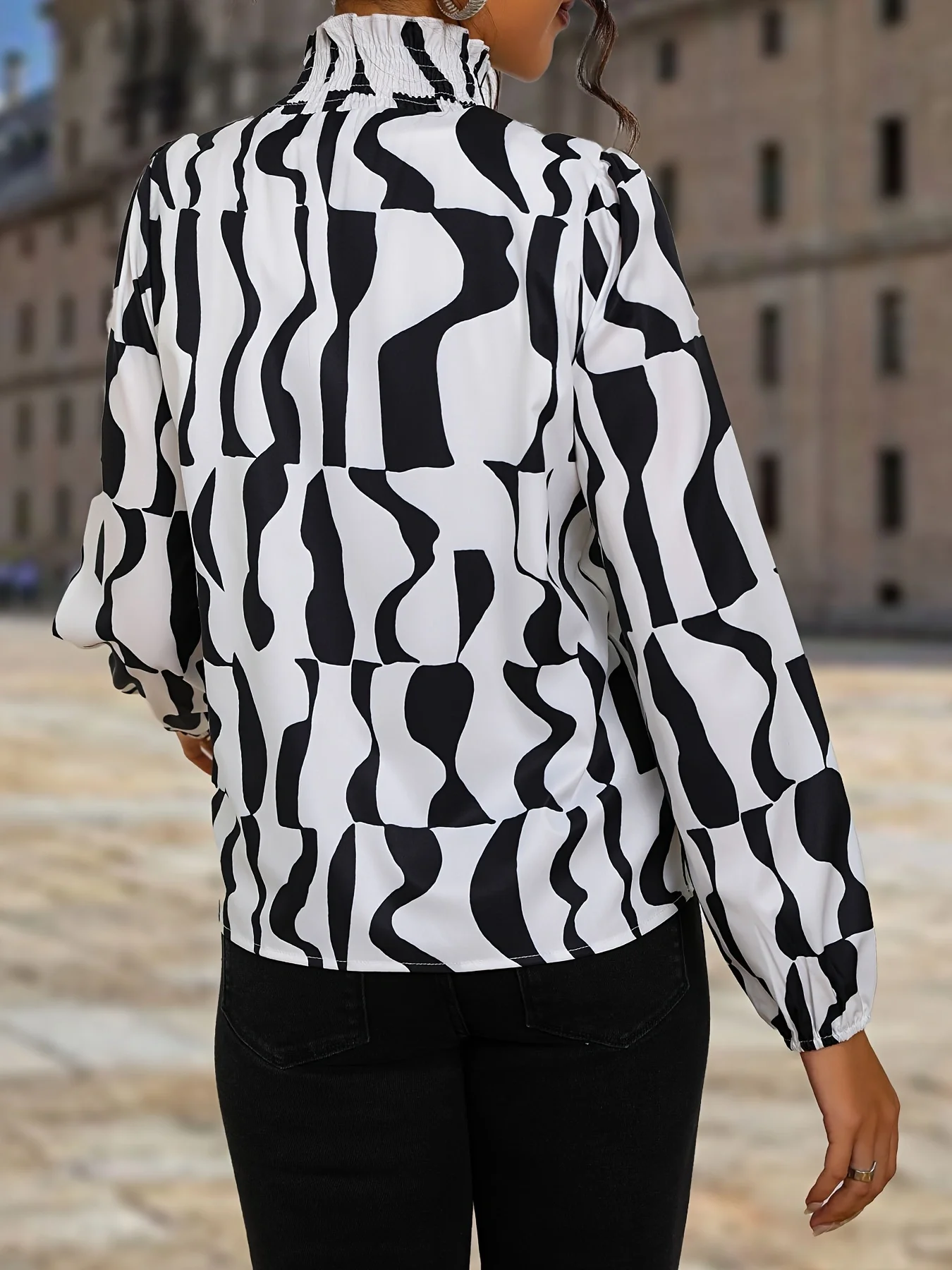 New black zebra print long sleeve shirt, elegant women\'s lantern sleeve long sleeve shirt, women\'s wear