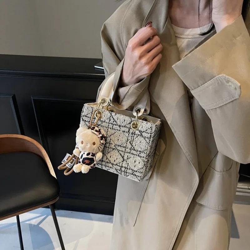 

Stylish Crossbody Bag For Women For Zoo Visits And Family Outings Where Hands Are Needed