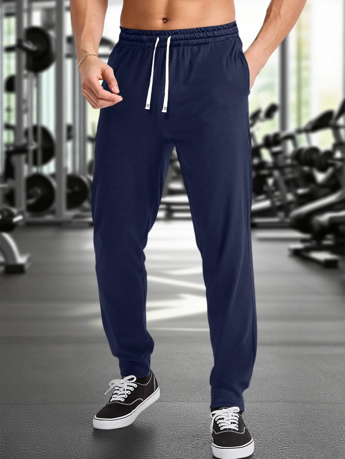 Herrenhose für langsames Joggen: Freizeit-Hose für Frühling und Herbst mit Kordelzug, geeignet zum Laufen und für Fitnesstraining. – Detail 10