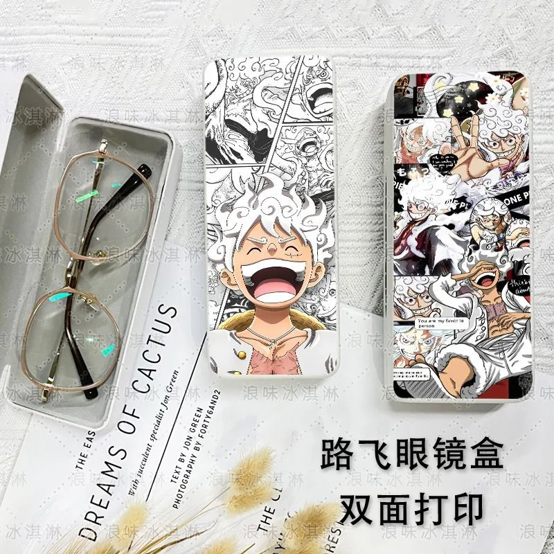 One Piece Rufy Animazione Periferica Cartoon Custodia per occhiali creativa Studente di moda Occhiali da sole portatili Scatola di immagazzinaggio per occhiali
