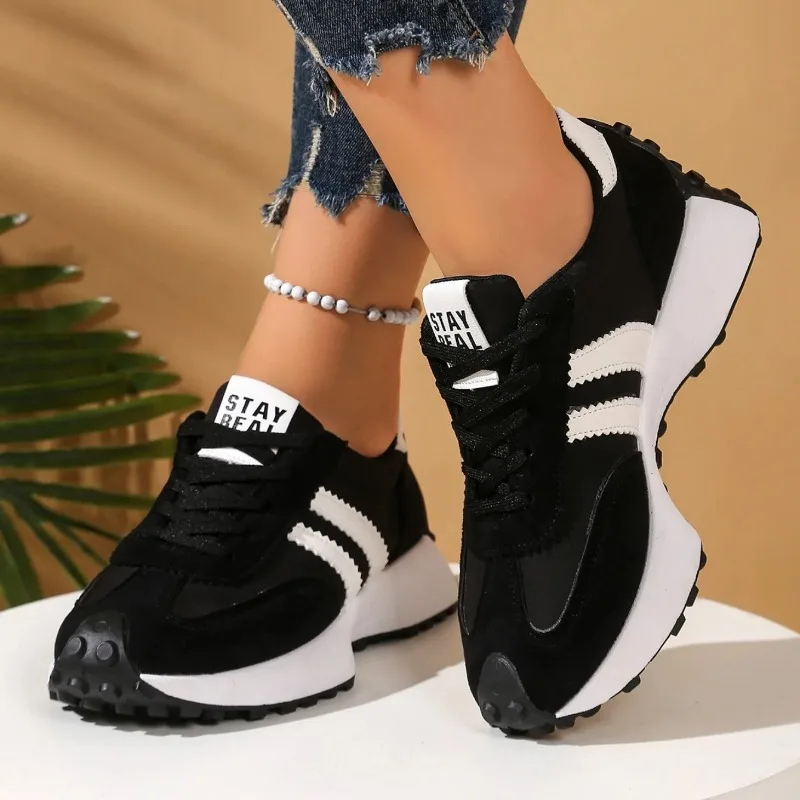 

Women Outdoor Casual Comfortable Shoes Ladies Spring Thick Bottom 2026 Summer Casual Patchwork Leather Sneakers