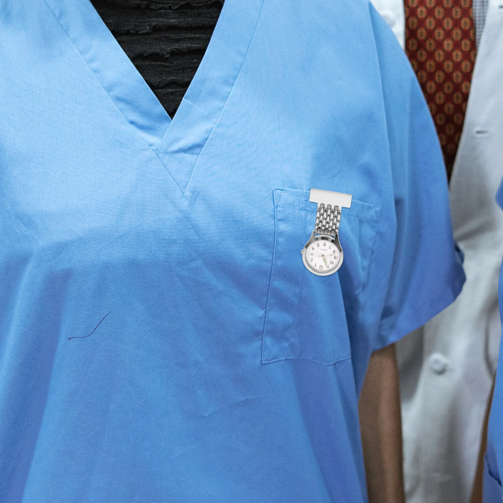 

Digital Display Alloy Nurse Watch LED Hanging Timepiece Precise Alarm Function for Medical Professionals Portable