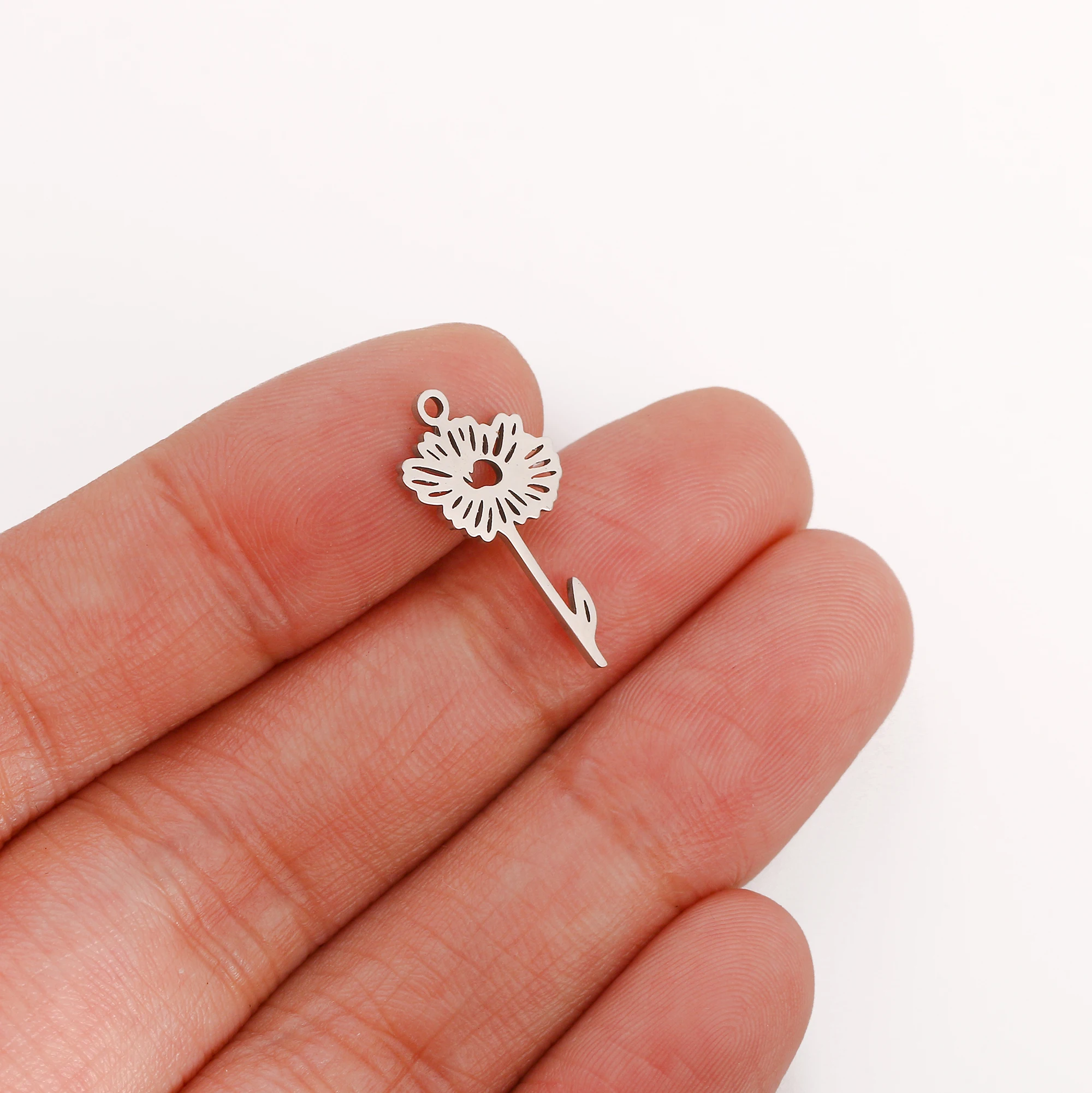 5PCS Edelstahl 12 Geburt Blume Charms Rose Anhänger Für Die Herstellung Von Halskette Armband Ohrringe DIY Schmuck Zubehör Großhandel – Detail 9