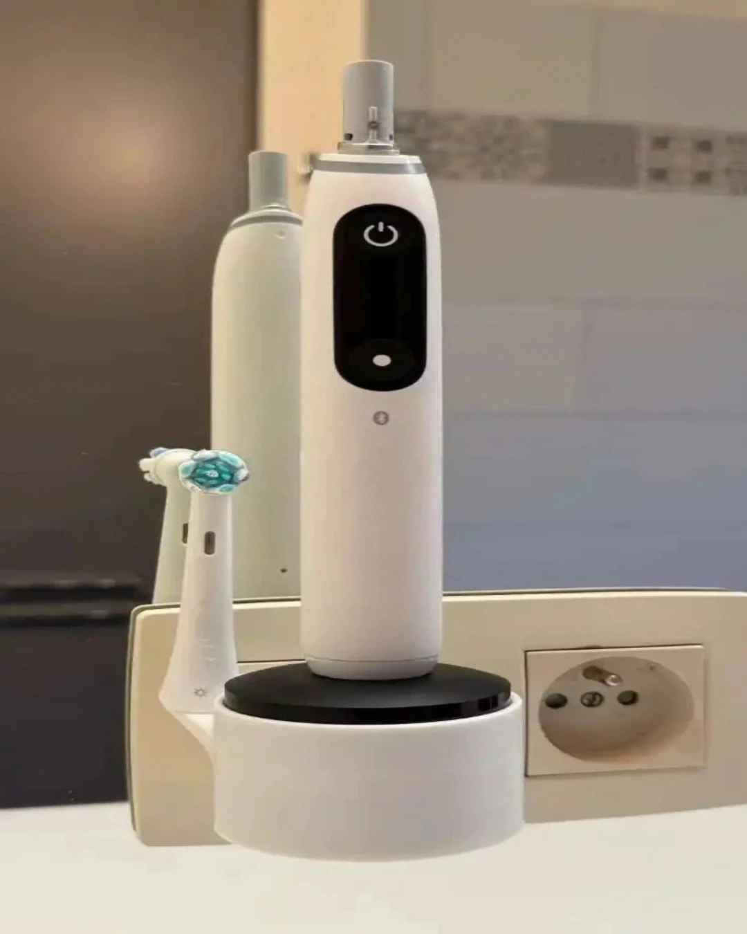 Toothbrush Charger Storage for Oral-B Toothbrush Charging Dock, Portable and Hole Free