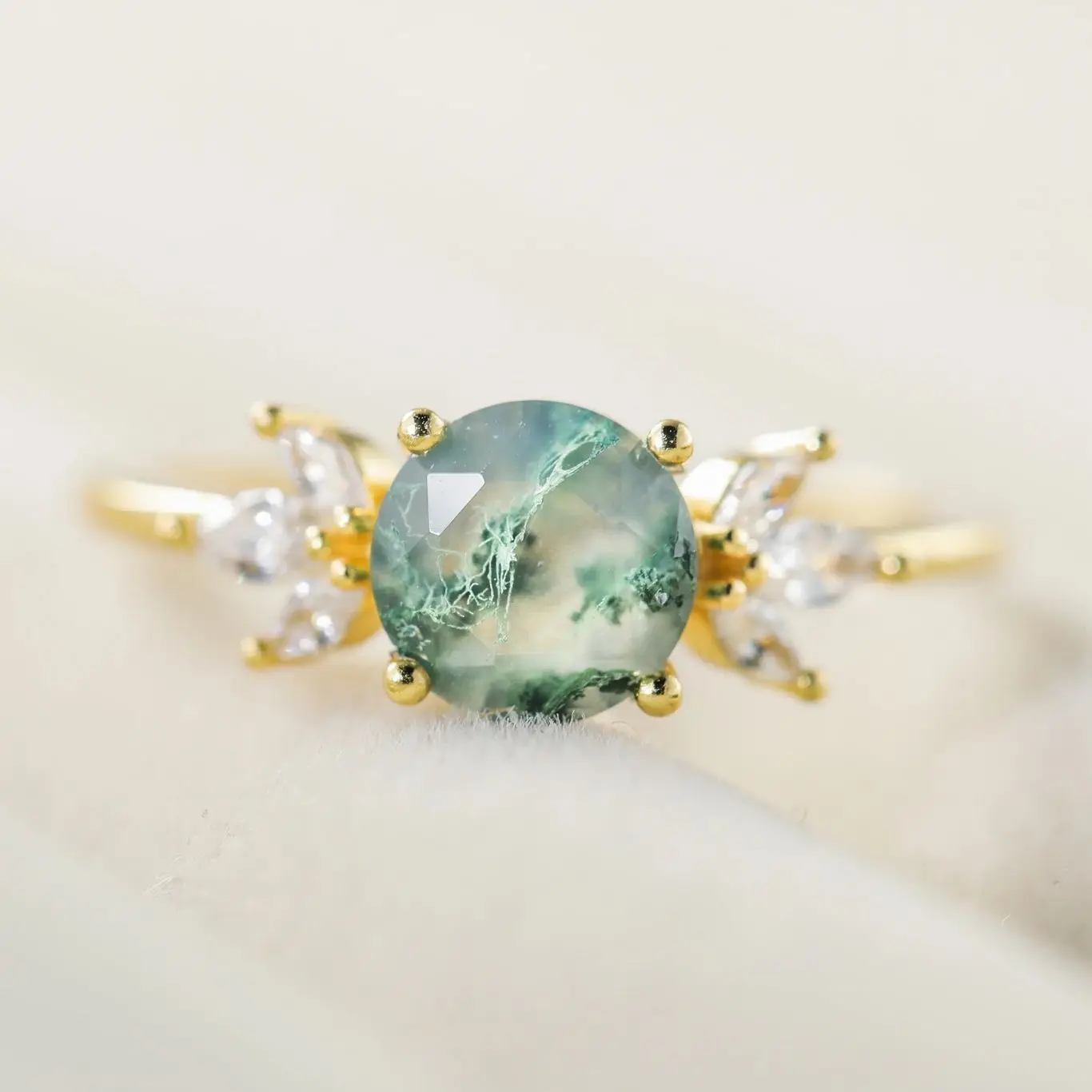 

Simple Natural Stone Texture Different Green Moss Grass Agate Vouple Flower Ring For Women Branch Sterling Silver Gift Jewelry