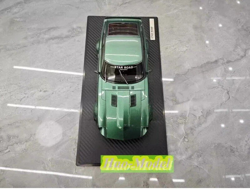 IG 1/18 สําหรับNissan Fairlady ZS30 STARเรซิ่นรุ่นรถDiecastของเล่นของขวัญวันเกิดงานอดิเรกจอแสดงผลคอลเลกชันเครื่องประดับสีเขียว/สีฟ้า