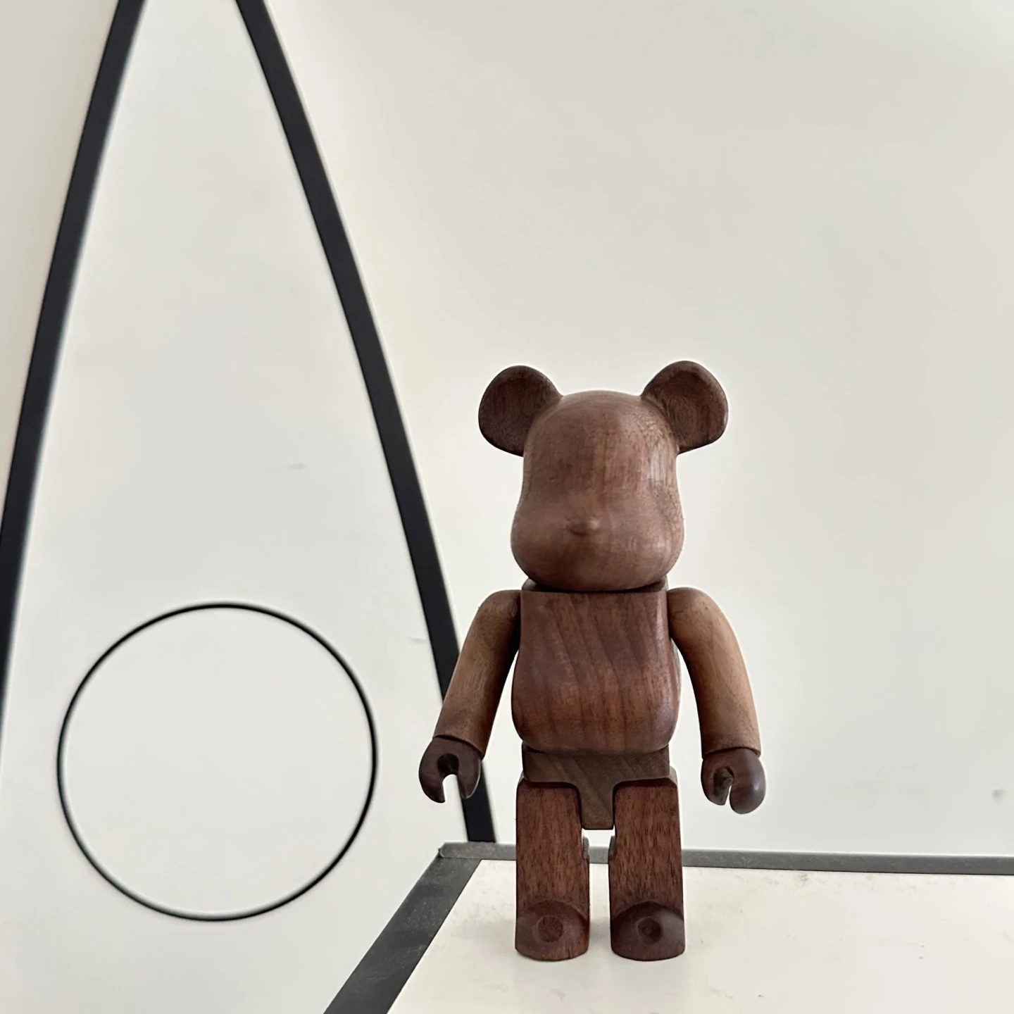 

Bearbrick 200% Walnut Wood Bare Board Bear 14 Cm High Magnetic Joints Can Be Assembled Handmade Toy Wooden Bear Doll