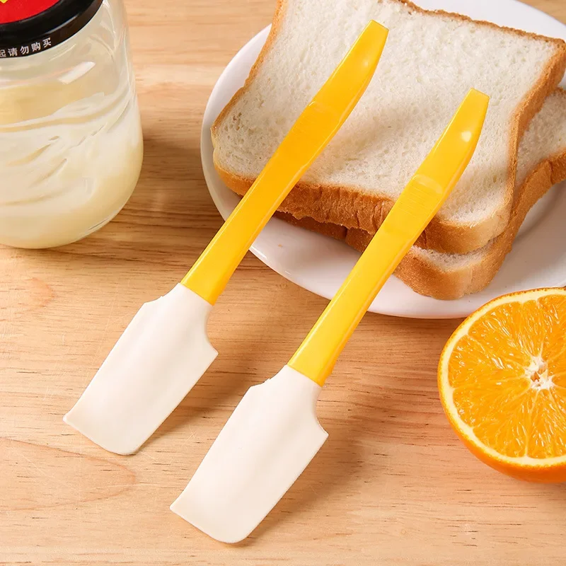 Household Silicone Spatula Integrated High Temperature Resistant Baking Cake Cream Spatula Butter Spatula Mixing Tool