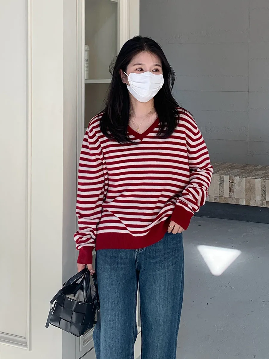 

Красный полосатый свободный женский свитер-кардиган с V-образным вырезом, мягкий шерстяной повседневный вязаный топ с длинными рукавами для осенне-зимнего сезона