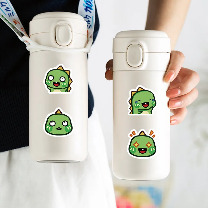 100 قطعة من ملصقات الديناصورات اللطيفة - شارات دينو كرتونية لديكور غرفة الأطفال وهدايا تحفيزية للتعلم (متجر عوالم الرسوم المتحركة)