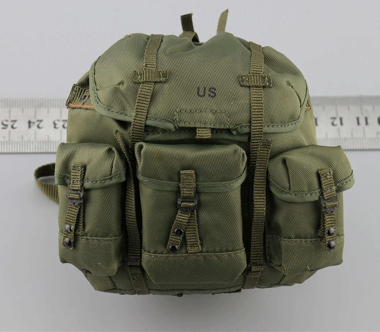 

1/6 Scale Soldier Big Backpack Model 12 '' SS 089 82 Airborne Division