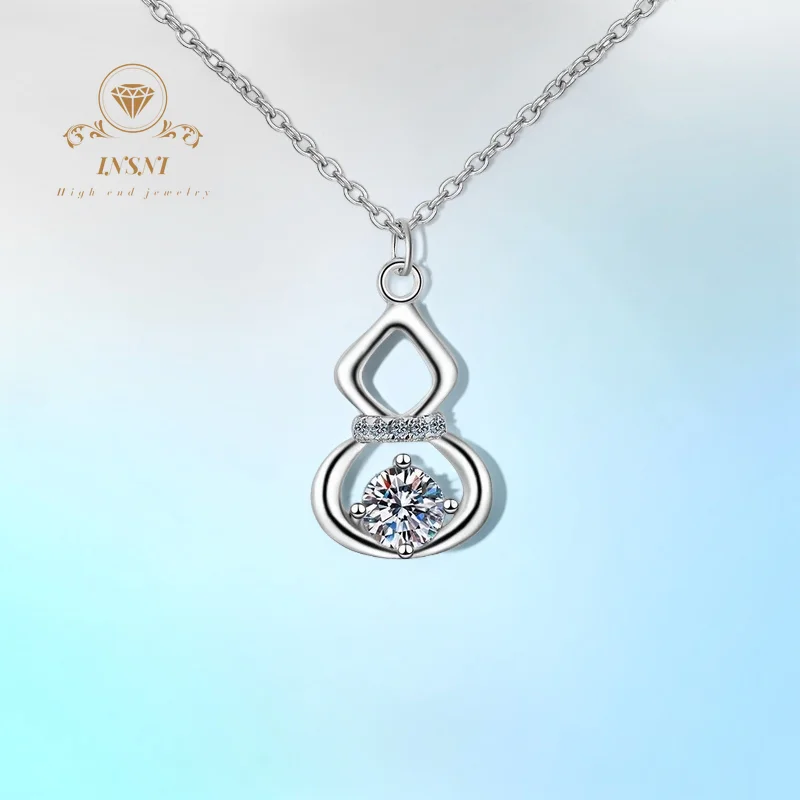 

0.5CT Moissanite Hollow Heart Chain S925 Sterling Silver PT950 Gold Plated Quad Claw Pendant Lock Bone Necklace GBA Gift Box