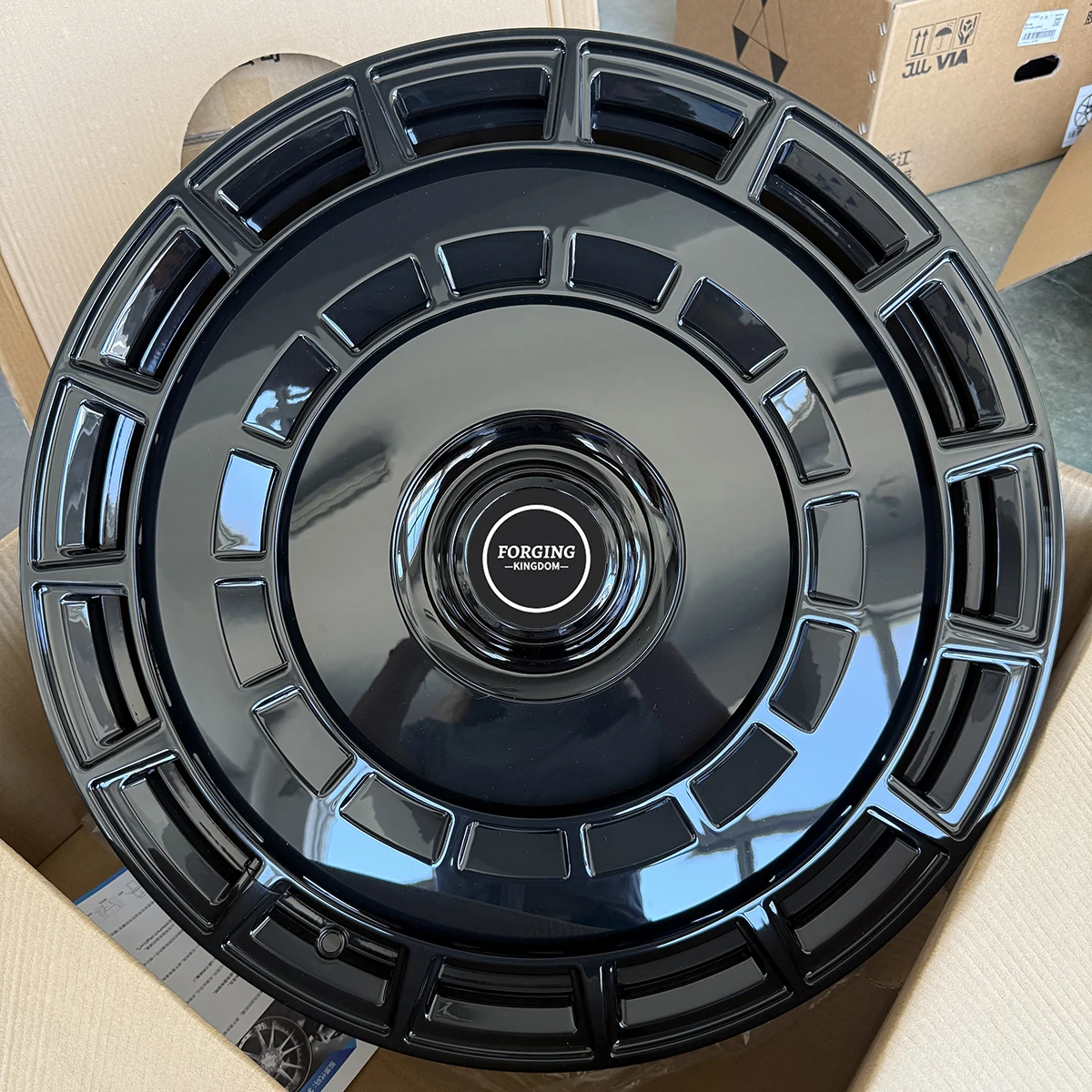 Xianglun High Quality 6061-T6 Forged Aluminum Alloy Wheel Hub 20-26 Inch 5*130/120/112 PCD Bright Black Coating 20mm ET New