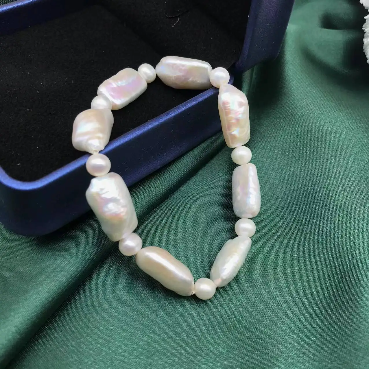 

Natural freshwater loquat pearl bracelet women's temperament high-end bracelet bracelet simple fashion trend