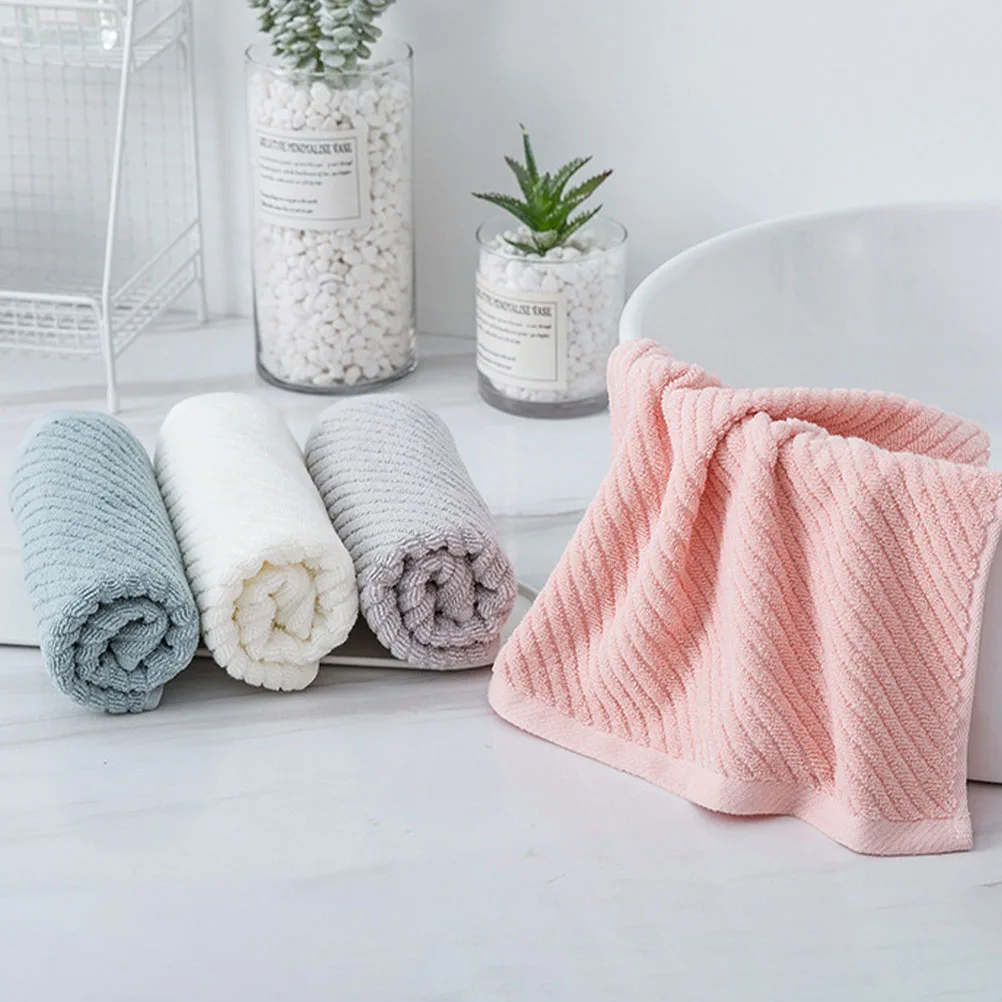 

4Pcs Skin-Friendly Cotton Washcloths Fast-Drying Comfortable Face Towels for Daily Wiping and Cleansing Routine