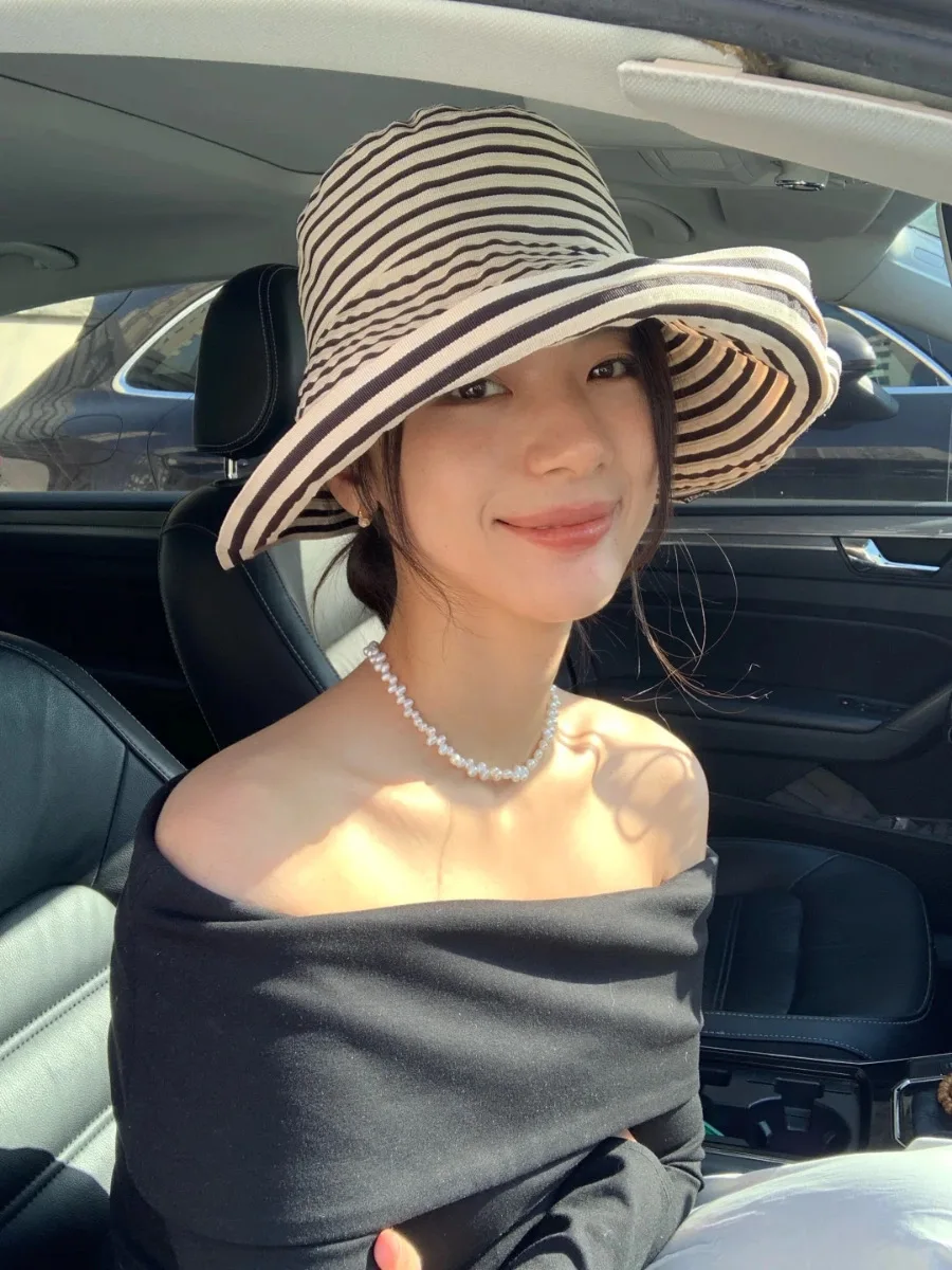 Sombrero de sol de ala ancha a rayas de verano plegable de estilo japonés para mujer - Elegante sombrero de cubo de gran tamaño con protección UV y ala larga